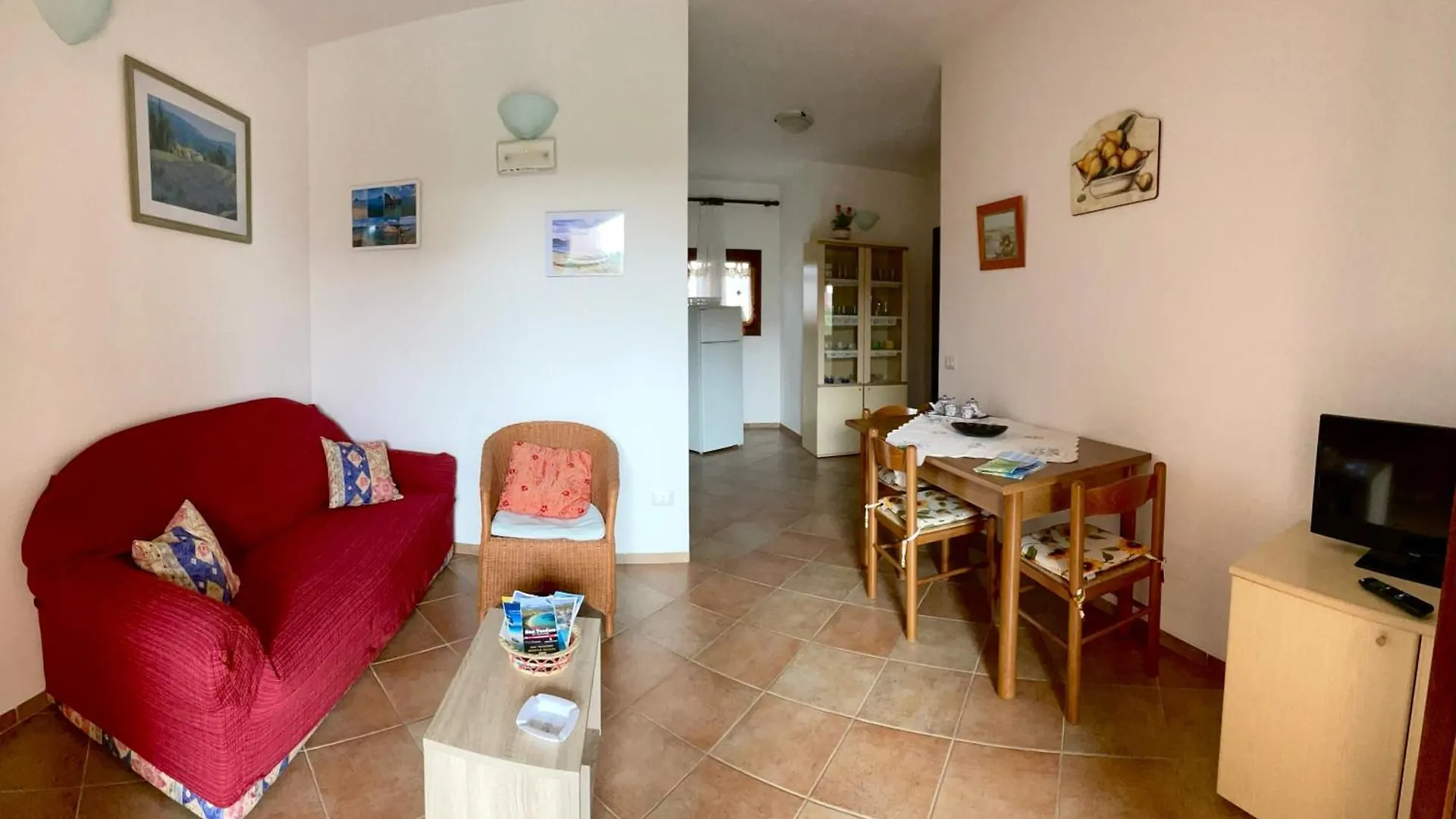 דירות סאן תאודורו Casa Debili איטליה